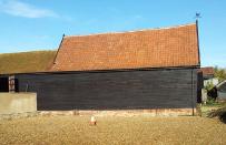 Banhambarn10A2noshads